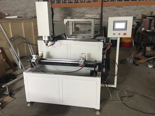 China Bohrungsund Prägealuminiumfenster-Maschine automatischen NC für Aluminiumprofile fournisseur
